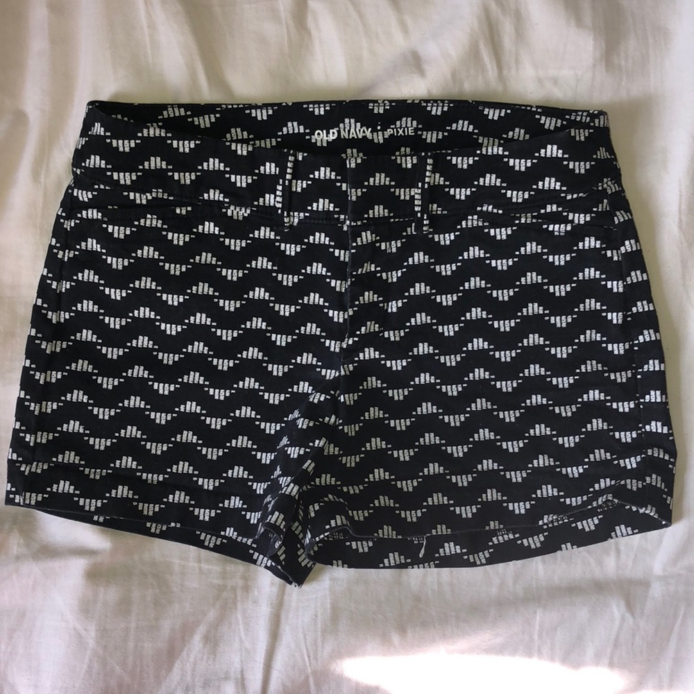 BOGO 1/2 OFF SHORTS‼️Old Navy Pixie Shorts